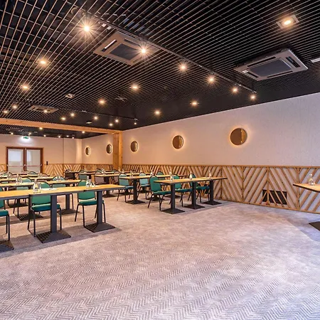 卡尔帕奇斯卡尔尼美居酒店