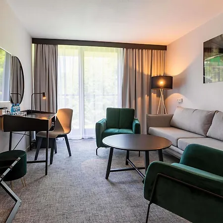 Mercure Skalny 3* カルパッチ