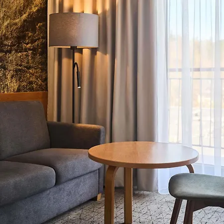 Mercure Skalny 3* カルパッチ